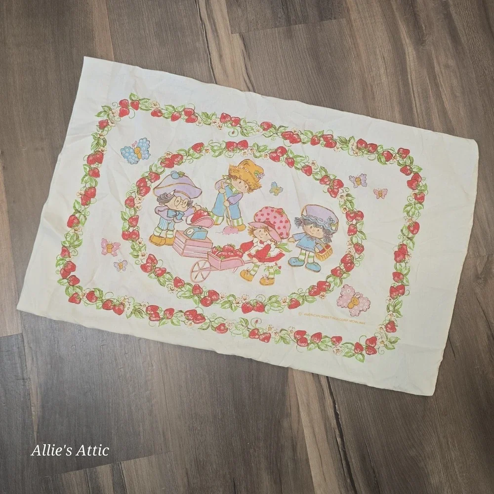 Vintage Strawberry Shortcake Friends Twin Sheet Set Fitted Flat Pillow Case 3 Pc